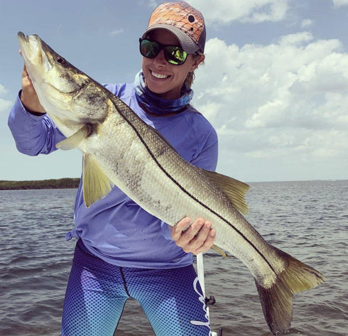 Redfish Scale Snapback Hat with Grey Cotton Bill - KnottyTails